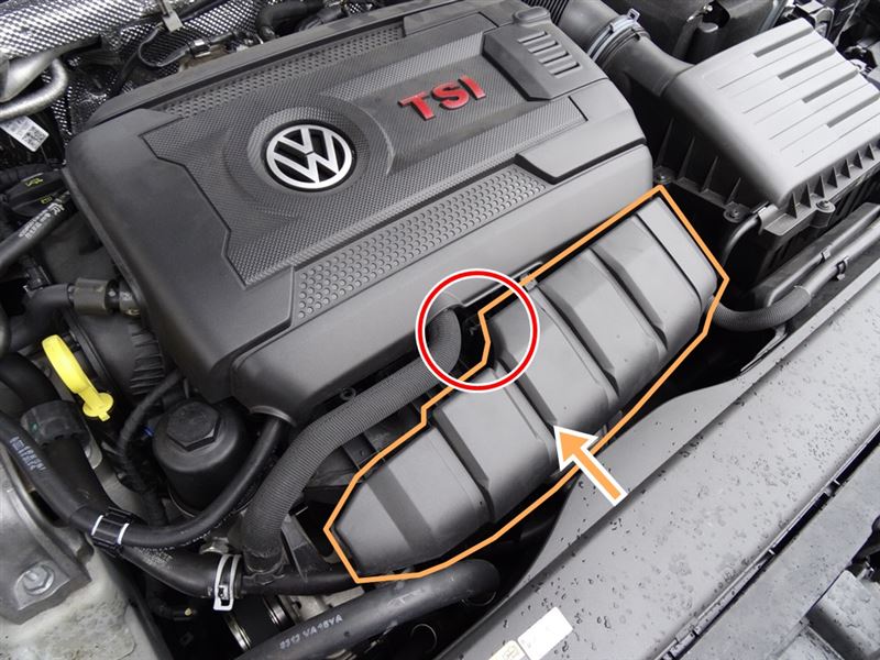 Golf GTI、サブエンジンカバー交換（フォルクスワーゲン ゴルフ