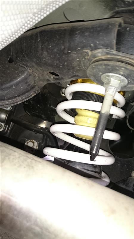 MPV LY3P リア バンプストッパーのショート化（マツダ MPV・LY）by