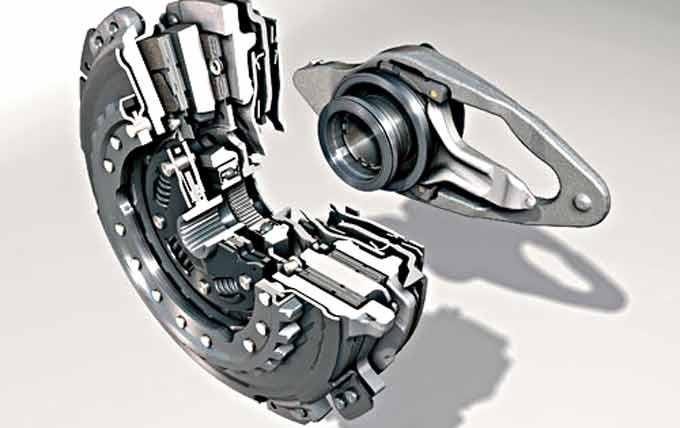 yuzukiゴルフ7R DKM クラッチキット未使用　VW MQB 7速DSG 2回目のクラッチ交換(>_<)（フォルクスワーゲン ゴルフ