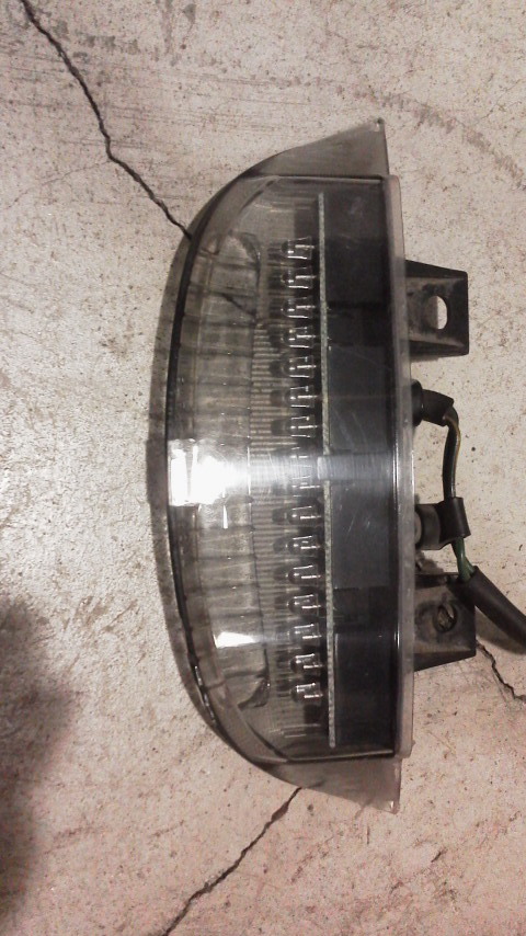 ライブDio ZX AF35 ハイマウントストップランプ LED交換