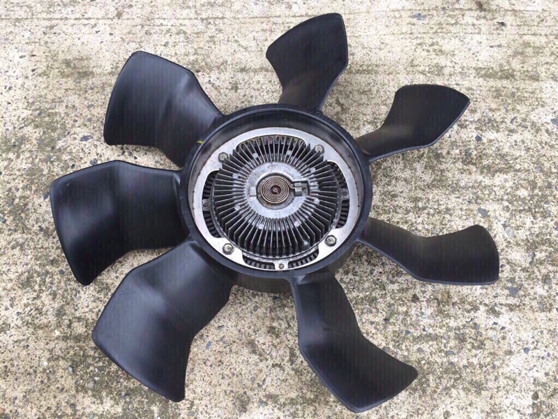 カップリングファンの交換（日産 スカイライン・R30）by 田んぼES