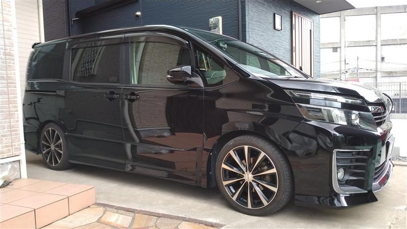 ダウンサスへ交換 リア（トヨタ ヴォクシー・80系）by pogu - みんカラ