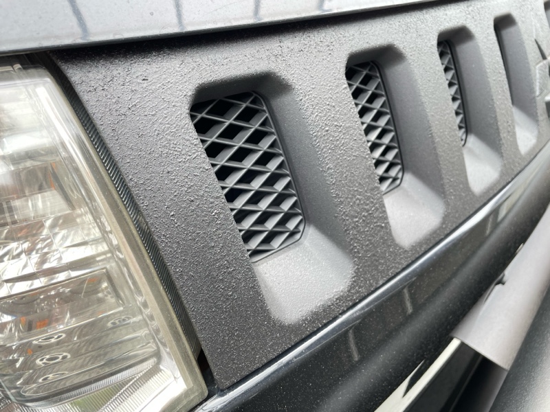 チッピング塗装（三菱 デリカD:5・CV1W/CV2W/CV4W/CV5W）by N°26