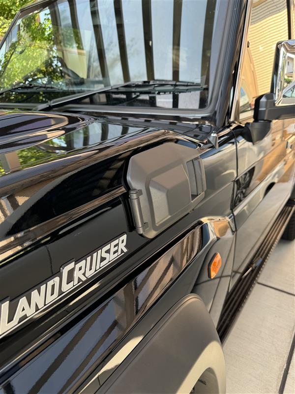 ランクルベース オリジナル尿素リッドに交換（トヨタ ランドクルーザー