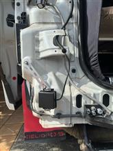 デリカに中華のBSMセンサーを取り付けてみました。センサー取り付け編