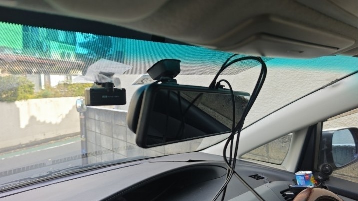 ミラー型ドラレコ【コムテック】AZDR48の装着②（トヨタ エスティマ