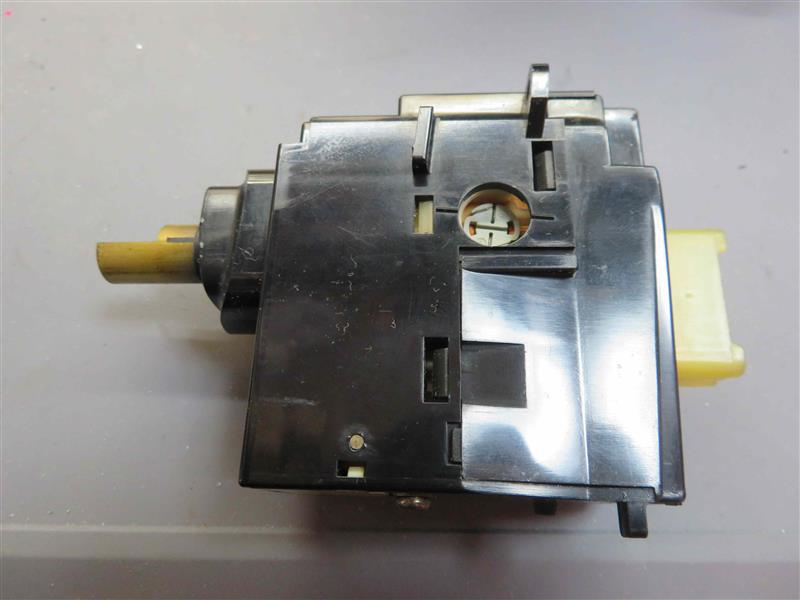 FC3S後期ウィンカースイッチ修理①（マツダ RX-7・FC）by 立石かんな