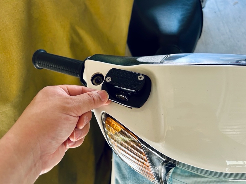 ヘッドライトバルブのLED化（ホンダ ライブディオZX）by 田なっくす