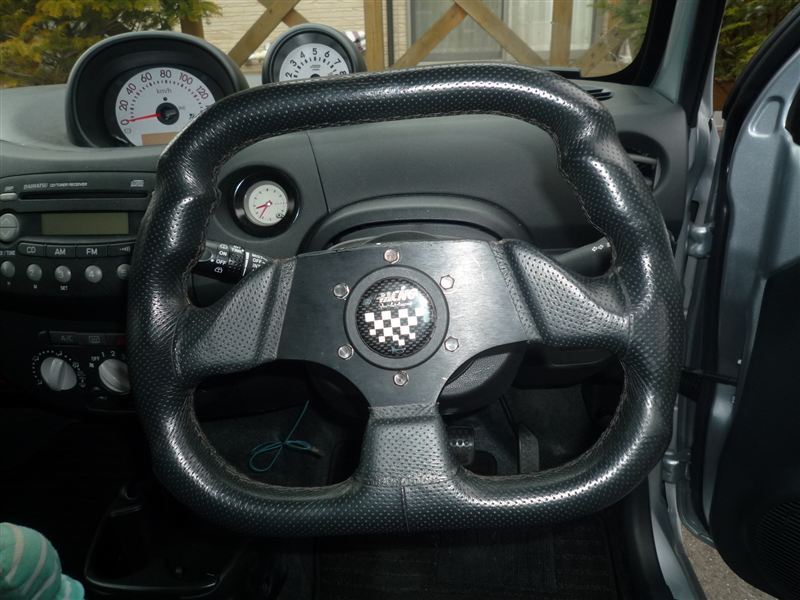 X5 stealth SIMONI RACING(シモーニレーシング)のステアリングの口コミ