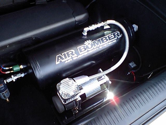 AIR BOMBER ACC inc.(エーシーシー)のエアサスキットの口コミ・パーツ