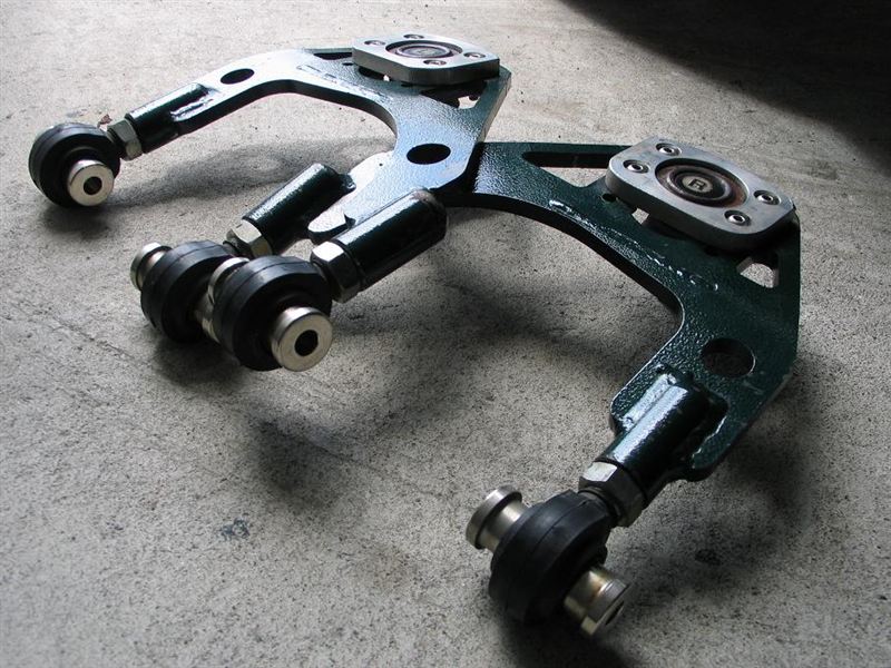 日正タイヤ 調整式アッパーアーム のパーツレビュー | オデッセイ