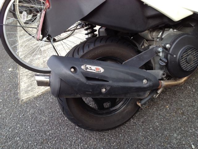 NCY MOTOR SPORT ブラックアーバンマフラー のパーツレビュー