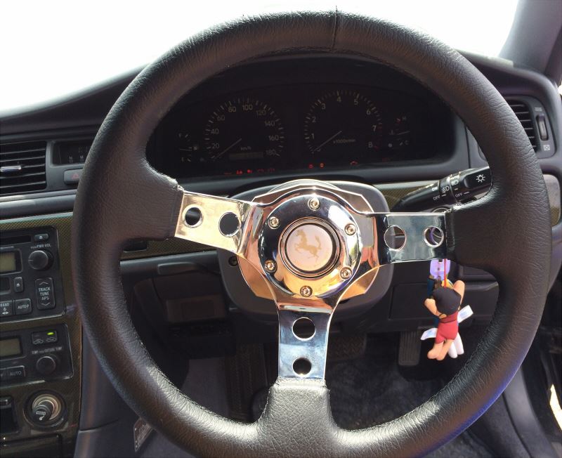 K&M ディープコーンステアリング33Φシルバー のパーツレビュー