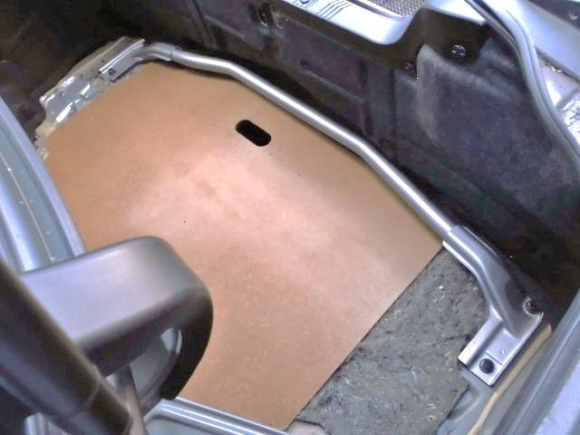 日産(純正) トランクバー のパーツレビュー | スカイライン(ukyo34