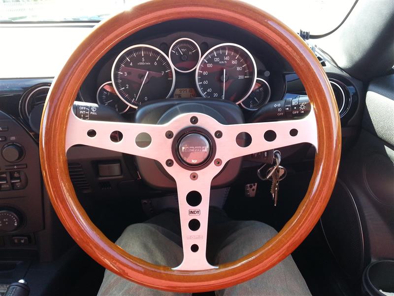 モモステアリング MOMO (モモ) ステアリングINDY 31Φ ウッド