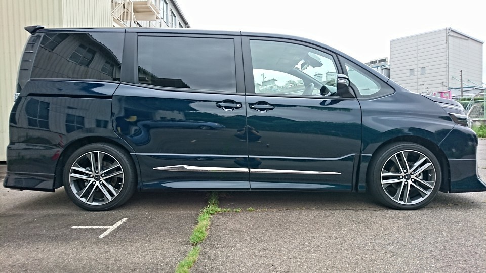 モデリスタ】ヴォクシー/ノア80系 ローダウンスプリングD2480-44010