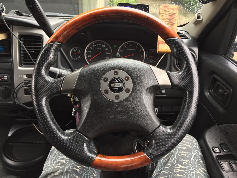 日産(純正) MOMO スポーツステアリング/MOMOステアリング のパーツ