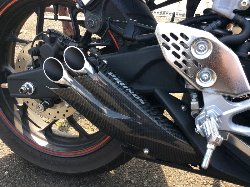 サクラ工業 PRUNUS スリップオンマフラー のパーツレビュー | YZF-R25