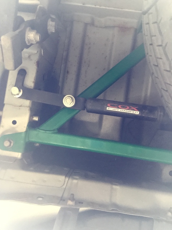 トヨタモデリスタ / MODELLISTA リアブレース のパーツレビュー