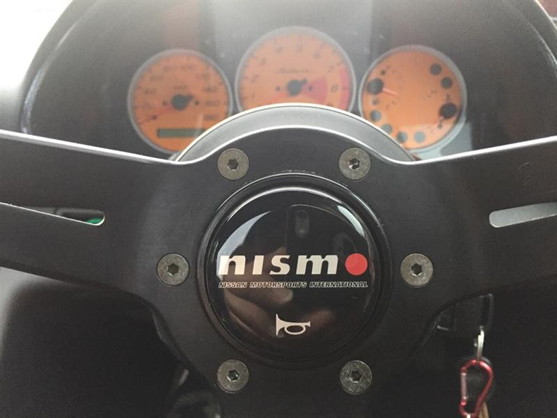 NISMO ステアリングホーンボタン(ナルディ対応タイプ) のパーツ