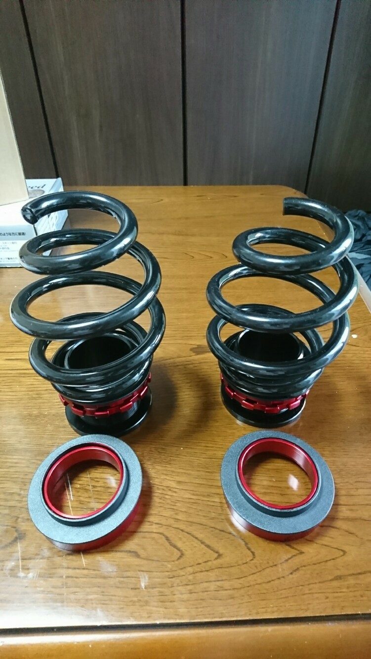 LARGUS リアアジャスターキット のパーツレビュー | ヴォクシー(しろ