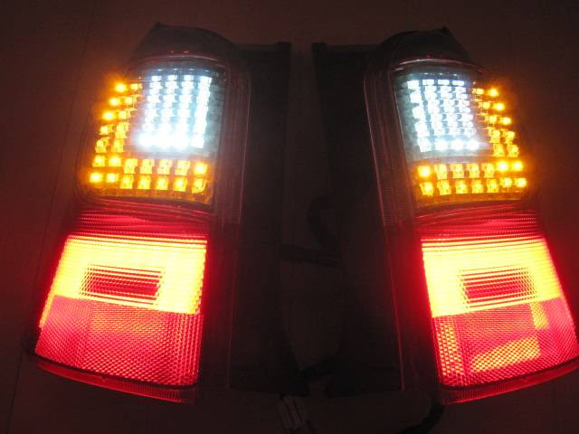 自作 フルLEDテールランプ のパーツレビュー | エッセ(べじょりーた