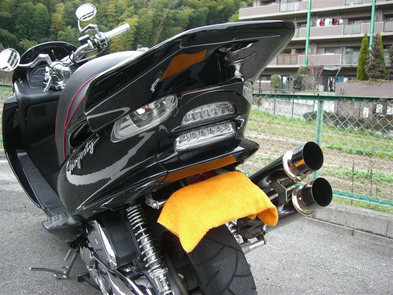 マジェスティ125 マジェスティ125 ブルーウィンカーテールハイマウント