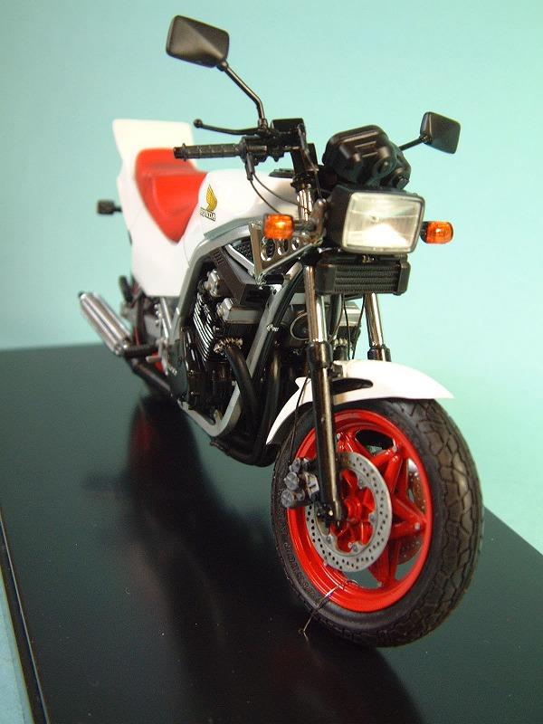 alley-catのフォトギャラリー「タミヤ1/12 Honda CBR400F ホットロード