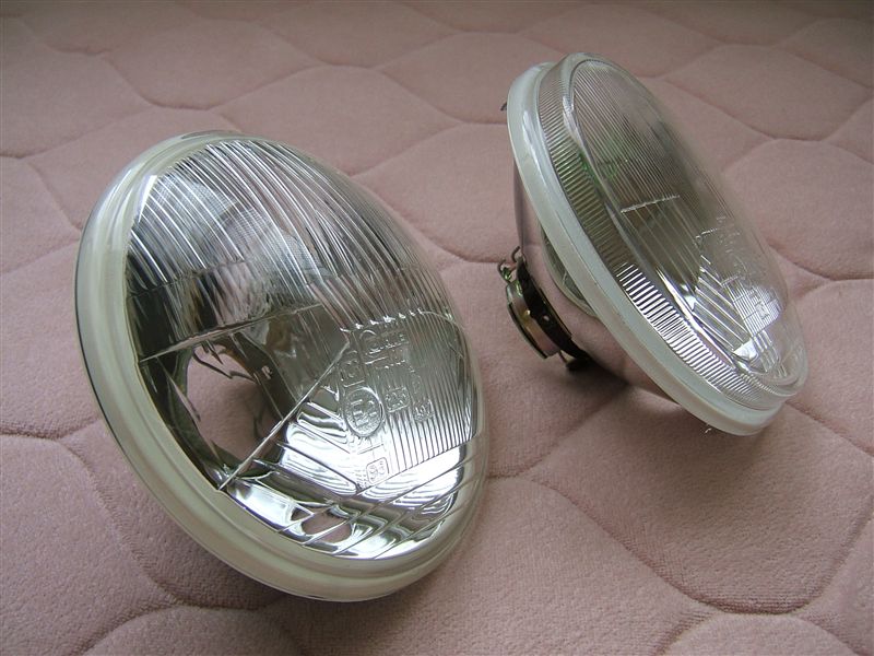 X208のフォトギャラリー「CIBIE ポジションつきヘッドランプ 平面