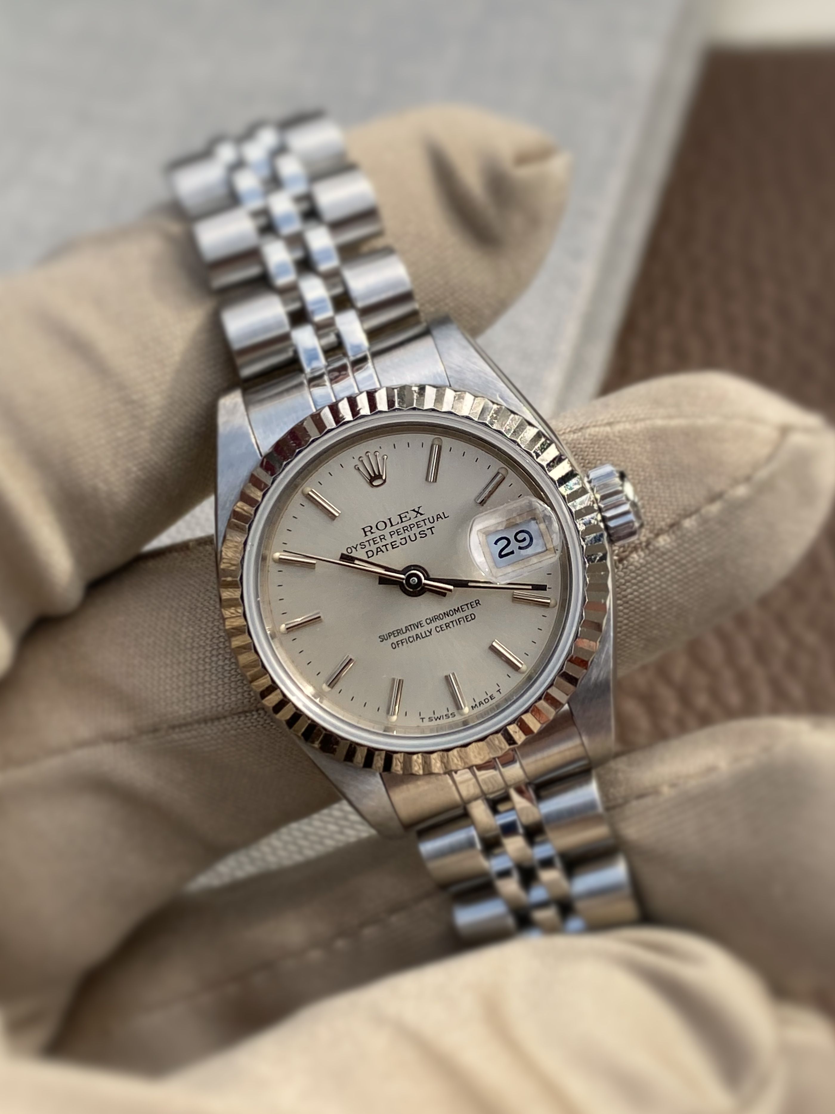 Rolex Lady Datejust 69174 Silver 1993 with original box and papers