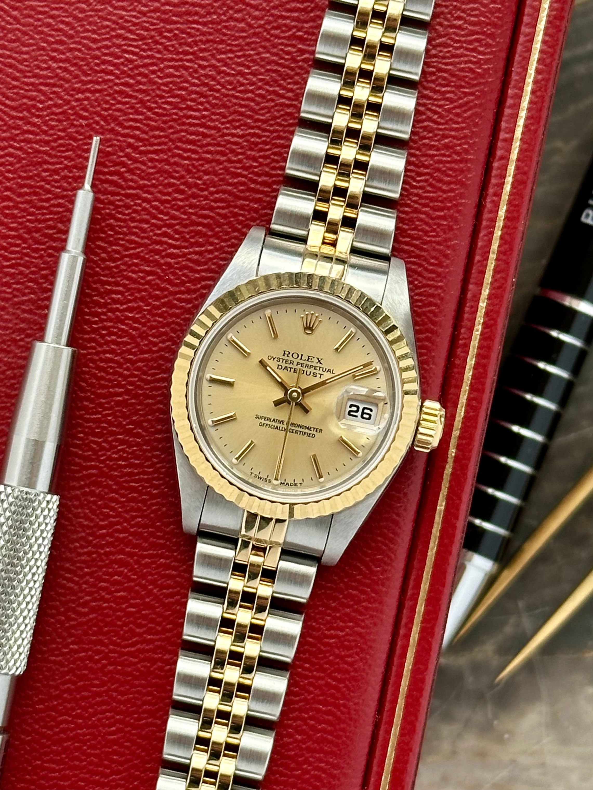 Rolex Lady-Datejust 69173 Gold 1996 with original box and papers