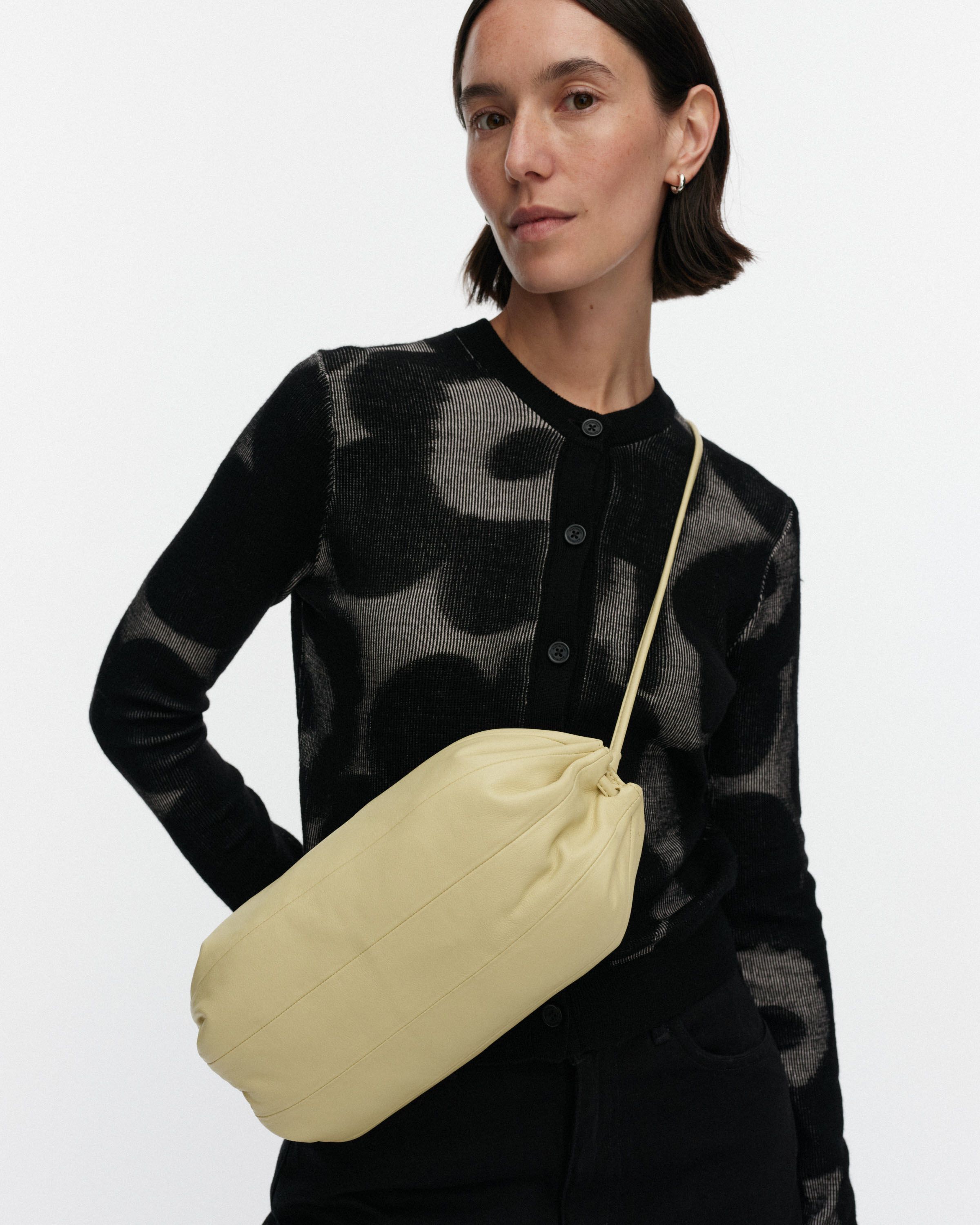 Karla Shoulder bag | Marimekko
