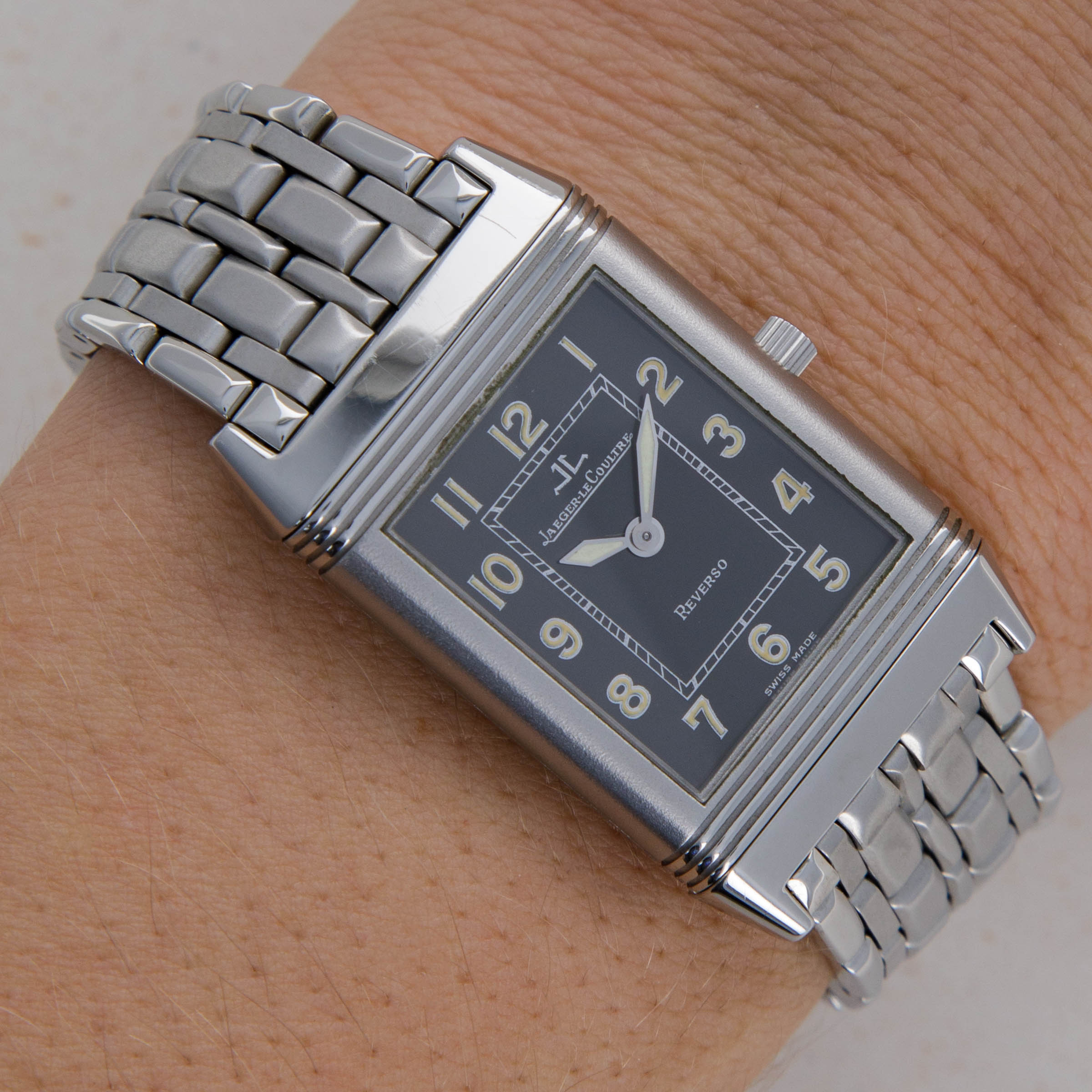 Jaeger LeCoultre Reverso Classique 251.8.86 on Bracelet | Auctions
