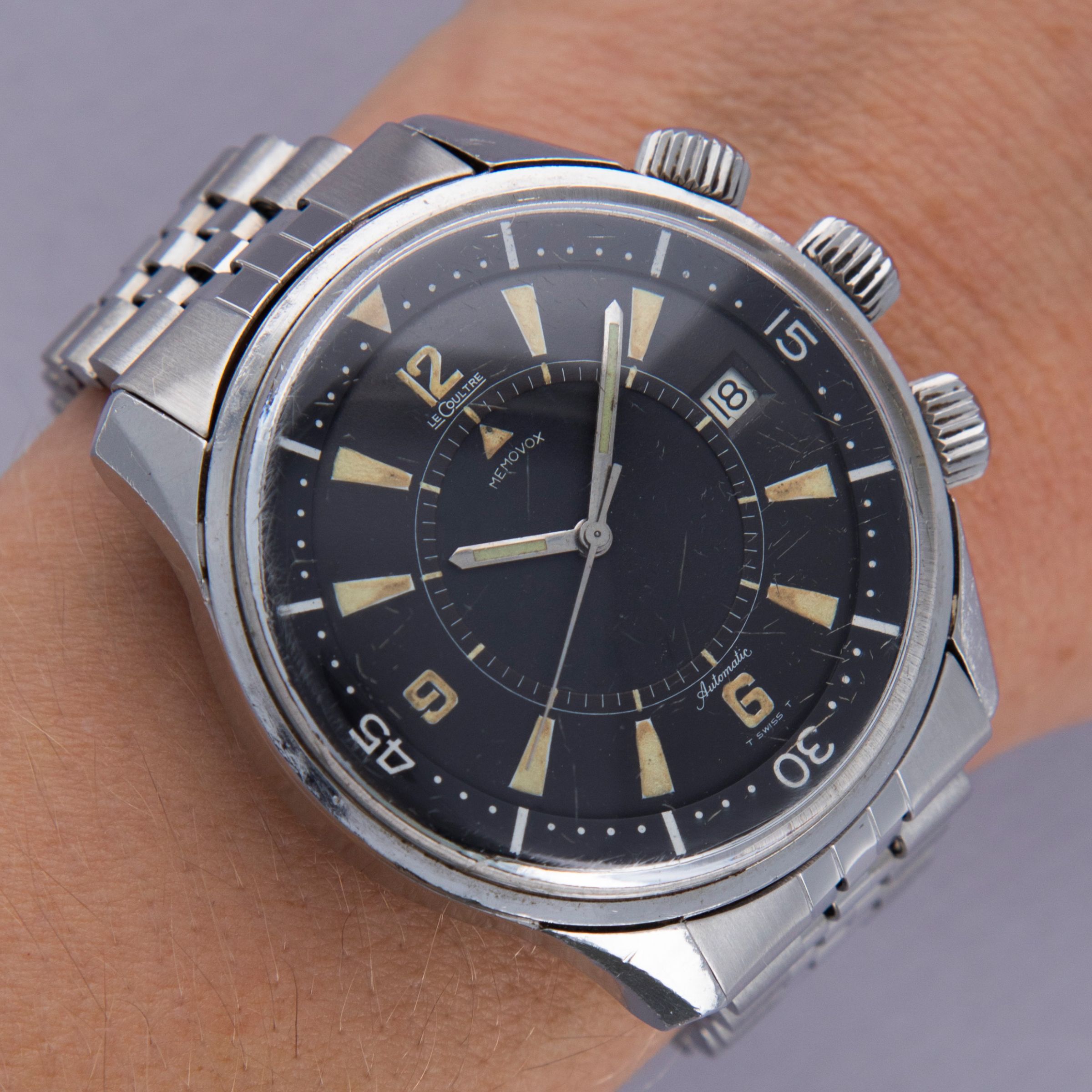 Jaeger LeCoultre Memovox Polaris E859 | Auctions | Loupe This