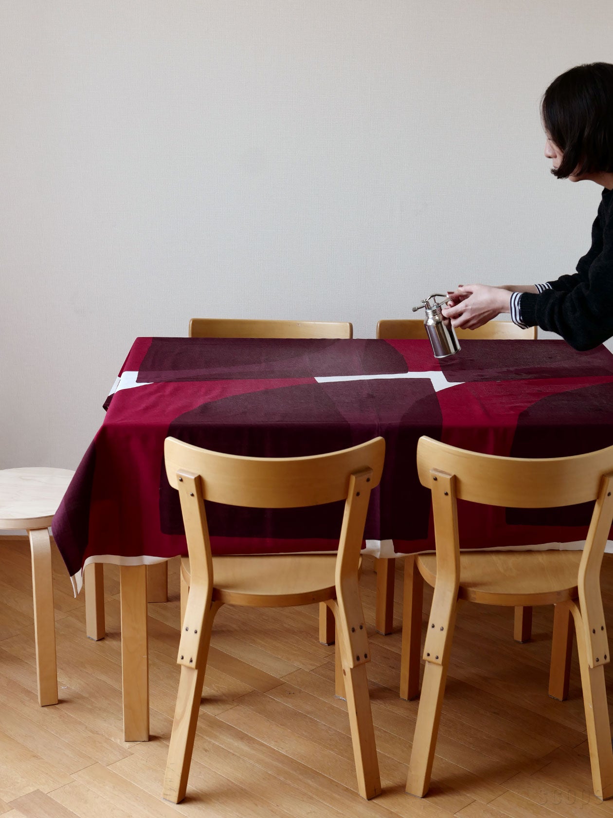 スコープ テーブルクロス　Slowpe Sliceワイン 170㎝ 予約〉Slowpe Slice ワイン | scope