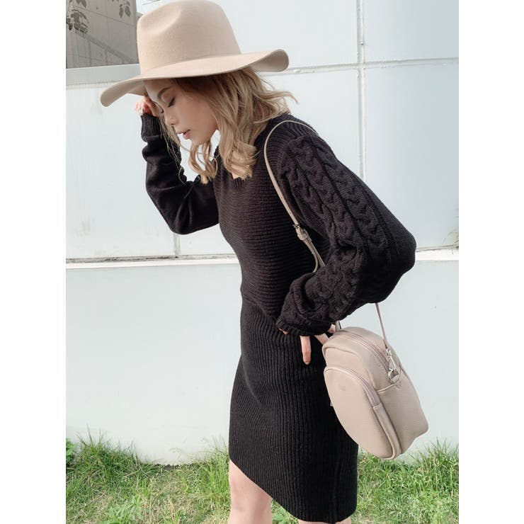 バックオープンタイトニット ワンピース[品番：MKSW0032057]｜GYDA