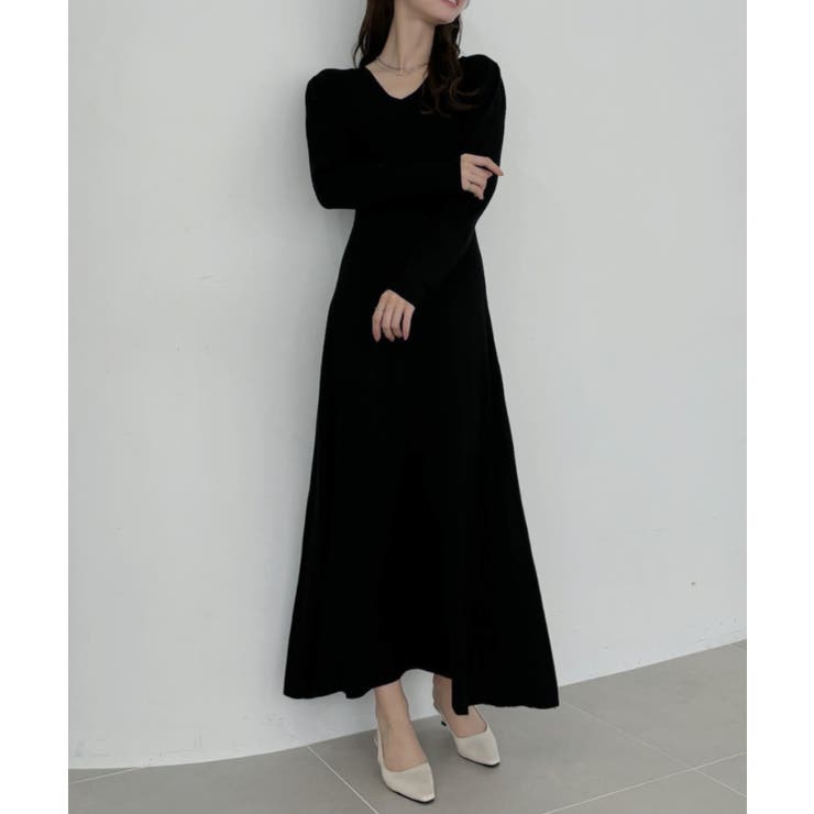 プリンセスライン Vネック 美シルエット ニットワンピース[品番