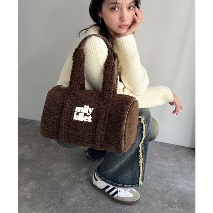 mily bilet】ふわもこ感がたまらない主役バッグ♪ロゴ刺繍