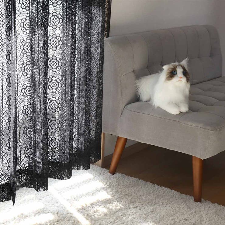 深まってゆく秋のためのミニカーテン アンティークブラックレースで