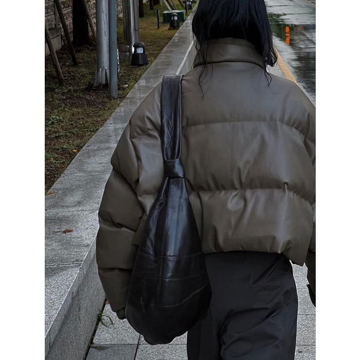 フェイクレザーダウンジャケットショート丈レディース 中綿アウター