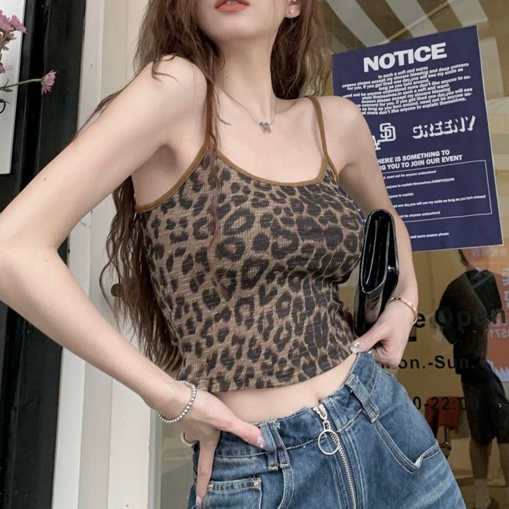 d.i.a. レオパード柄キャミソール カップ付きキャミソール/ヒョウ柄