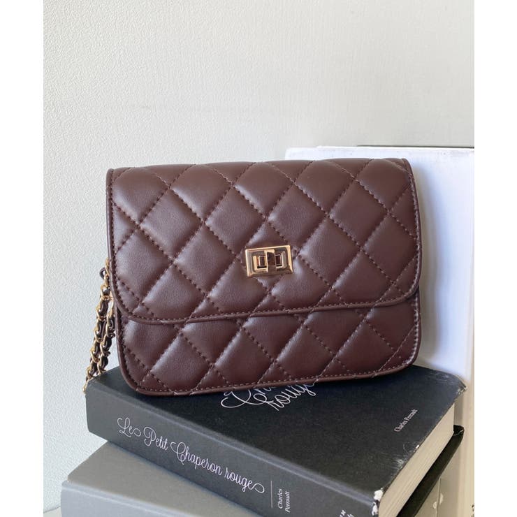 フェイクレザーキルティング チェーンショルダーバッグ[品番