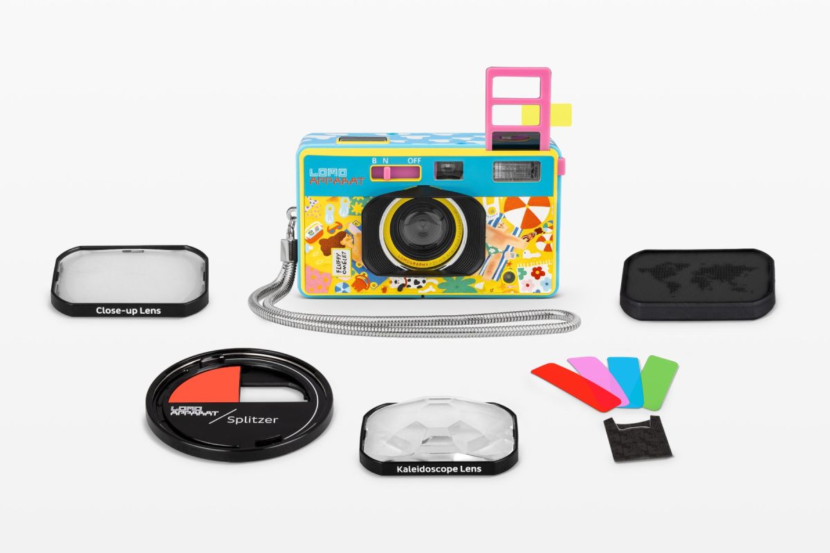 LomoApparat 21 mm Wide-angle Camera Fluffy Omelet Edition – Lomography
