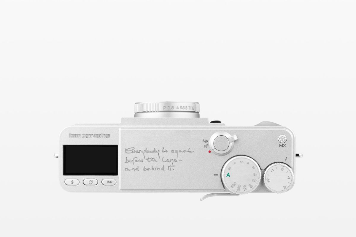 Lomo MC-A 35 mm Film Camera Silver – Lomography