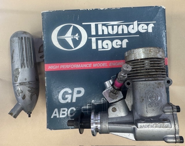 THUNDER TIGER THUNDER TIGER 40 GP ABC R/C ENGINE NIB VINTAGE NEEDS