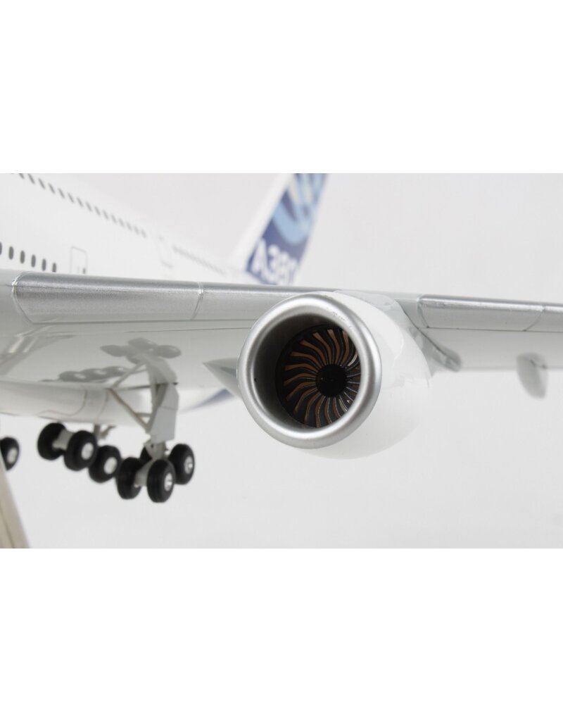 HOGAN AIRBUS HOUSE A380 1/200 W/GEAR & TRIPOD STAND - Who's Who in