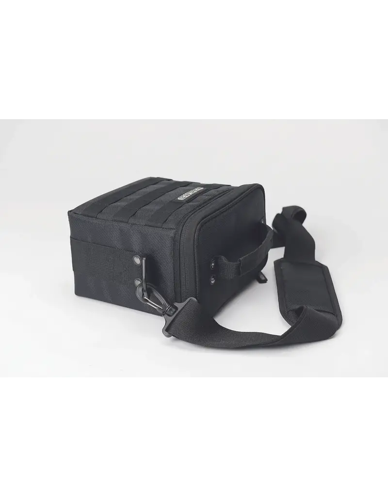 Magma 45 Record Bag: 50: Holds up to 50 x 7-inch Records (MGA43026