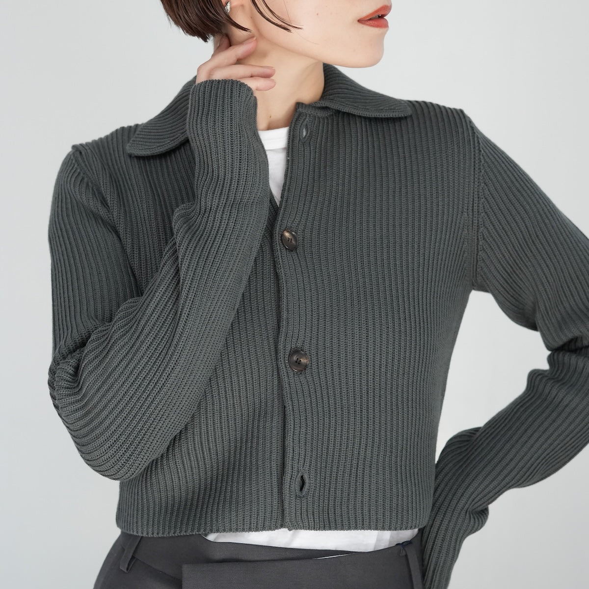 AURALEE SUPER FINE WOOL SOFT RIB KNIT CROPPED SHIRT CARDIGAN – Chum!
