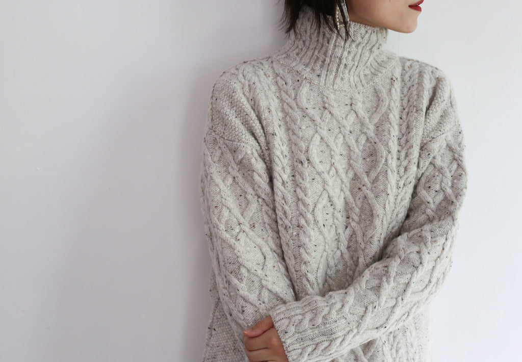 AURALEE WOOL BABY ALPACA NEPPED CABLE KNIT TURTLE NECK P/O – Chum!