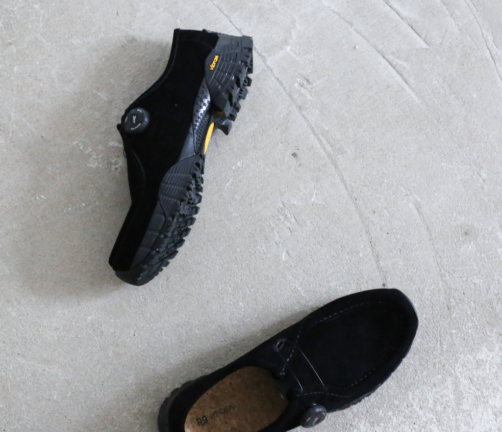 pg KNOCK 2 / BLACK – Chum!